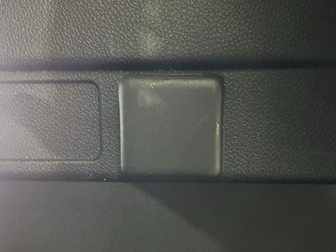 Certified 2025 GMC Terrain Elevation AWD/4WD image 28