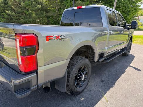 Used 2023 Ford F250 XLT w/ XLT Premium Package AWD/4WD image 19
