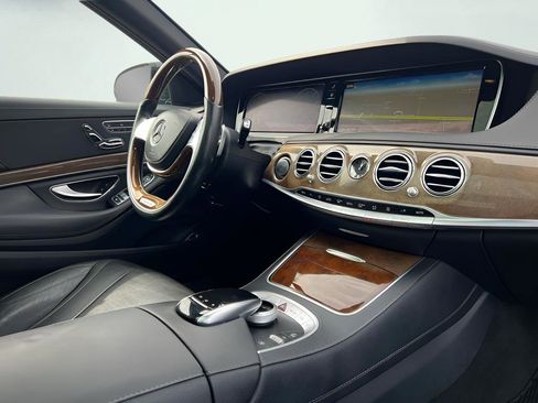 Used 2015 Mercedes-Benz S 550 4MATIC Sedan image 33