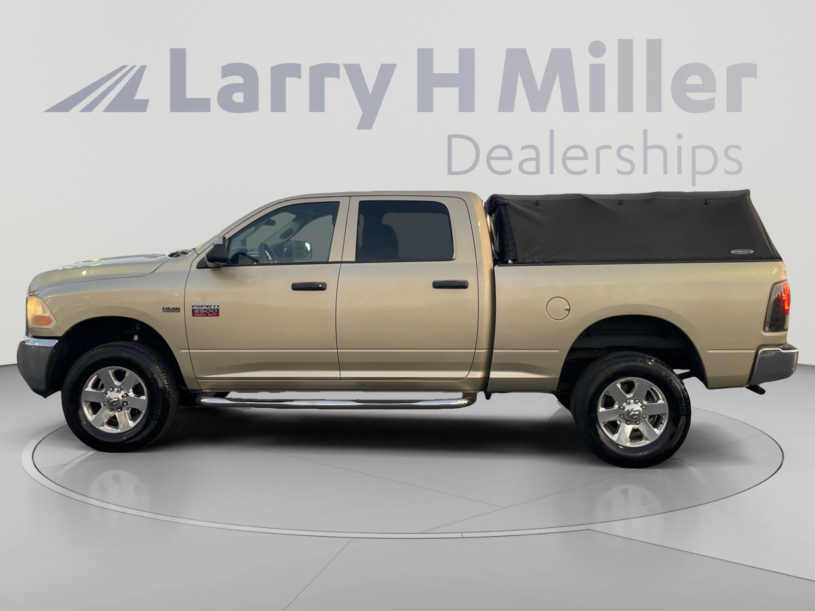 Used 2011 RAM 2500 ST w/ ST Popular Equipment Group AWD/4WD image 2