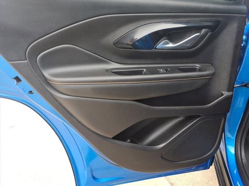 Used 2024 GMC Terrain AT4 w/ Infotainment Package II image 21