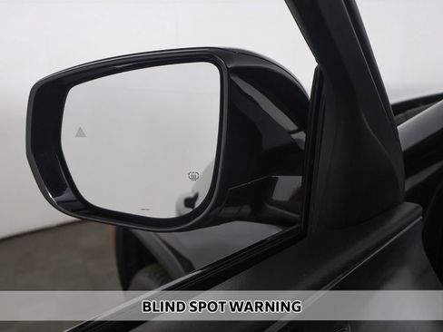 Used 2023 Jeep Grand Cherokee Limited AWD/4WD image 5