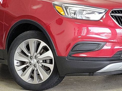 Certified 2019 Buick Encore Preferred image 3