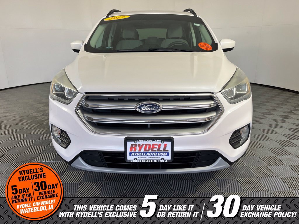 Used 2017 Ford Escape SE w/ Equipment Group 201A AWD/4WD image 17