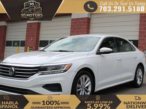 Used 2020 Volkswagen Passat 2.0T SE FWD image 1