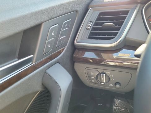 Used 2019 Audi Q5 2.0T Premium Plus image 20
