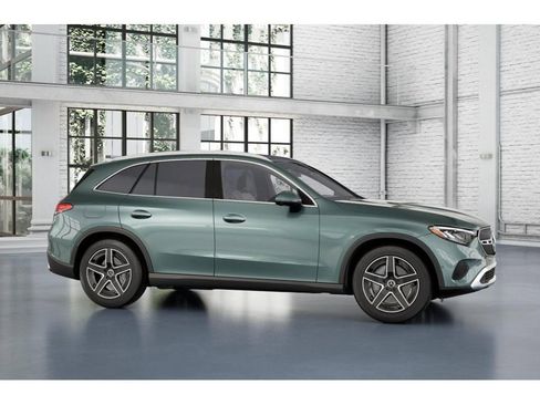 New 2026 Mercedes-Benz GLC 300 4MATIC image 14