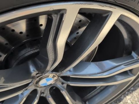Used 2017 BMW X5 M AWD/4WD image 8