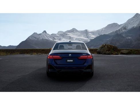 New 2026 BMW 530i image 5