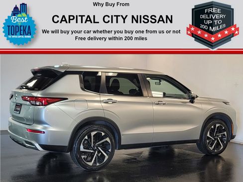 Used 2024 Mitsubishi Outlander SE AWD/4WD image 25