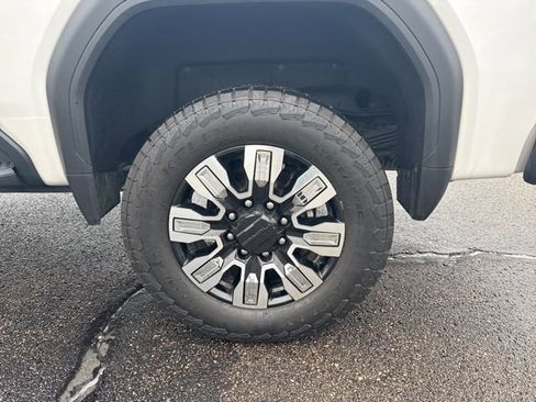 Used 2024 GMC Sierra 2500 Denali w/ Denali Reserve Package image 28