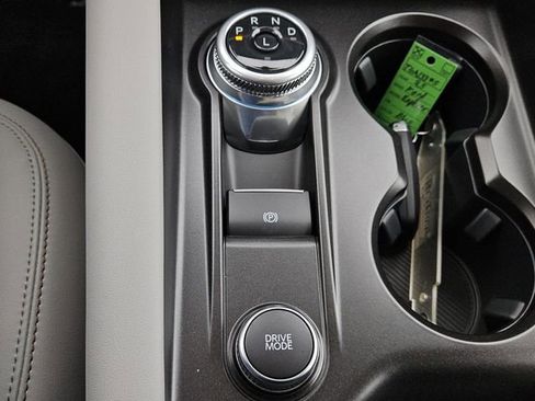 New 2026 Ford Explorer Active w/ Active Comfort Package image 14