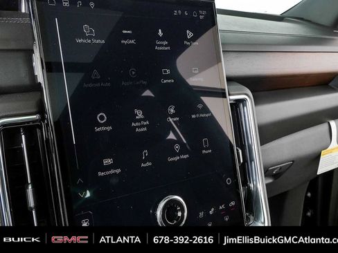 New 2026 GMC Yukon Denali w/ Denali Reserve Package AWD/4WD image 14