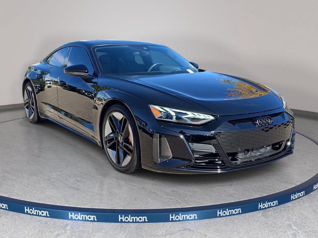 Used 2024 Audi RS e-tron GT w/ Carbon Performance Package AWD/4WD image 4