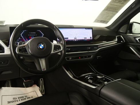 Certified 2024 BMW X5 xDrive40i w/ M Sport Package AWD/4WD image 18