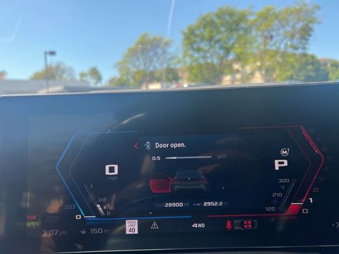 Used 2024 BMW M4 xDrive Competition w/ Executive Package AWD/4WD image 13