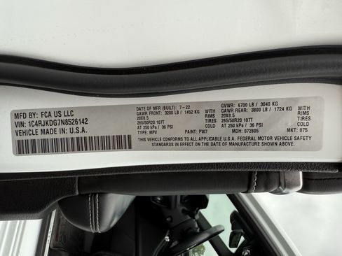 Used 2022 Jeep Grand Cherokee L Overland w/ Advanced Protech Group III AWD/4WD image 36