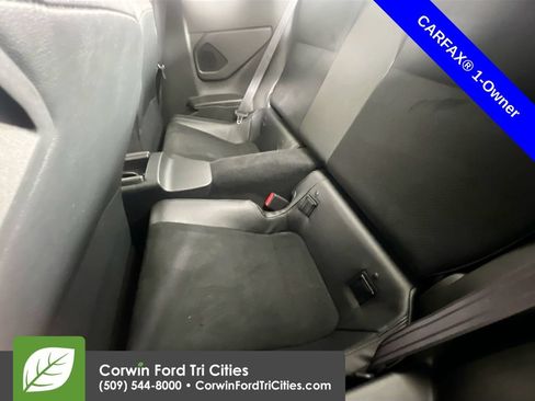 Used 2025 Toyota GR86 Premium w/ ALL Weather Mat Package (TMS) RWD image 28