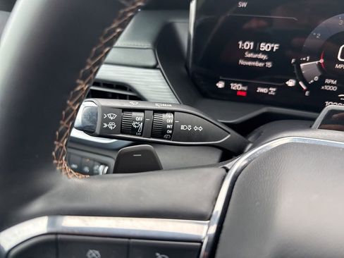 Used 2024 GMC Acadia AT4 w/ Super Cruise Package image 25