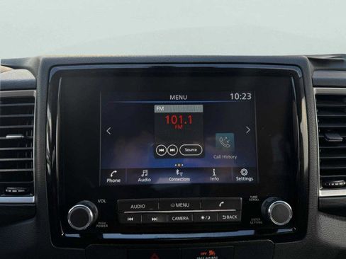 Used 2023 Nissan Frontier SV w/ Technology Package image 30