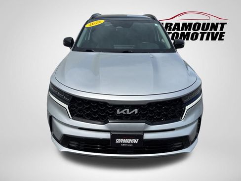 Used 2022 Kia Sorento SX FWD image 2