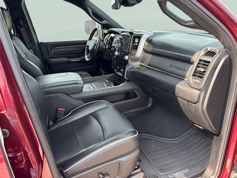 Used 2021 RAM 2500 Limited AWD/4WD image 37
