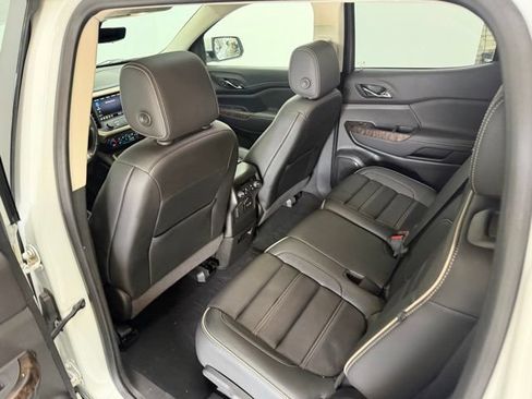 Used 2021 GMC Acadia Denali w/ Denali Ultimate Package AWD/4WD image 34