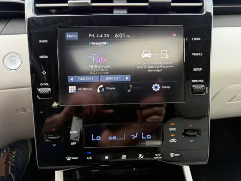Used 2023 Hyundai Tucson SEL w/ Convenience Package AWD/4WD image 25
