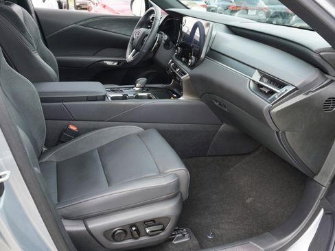 Certified 2023 Lexus RX 350 w/ Luxury Package image 12