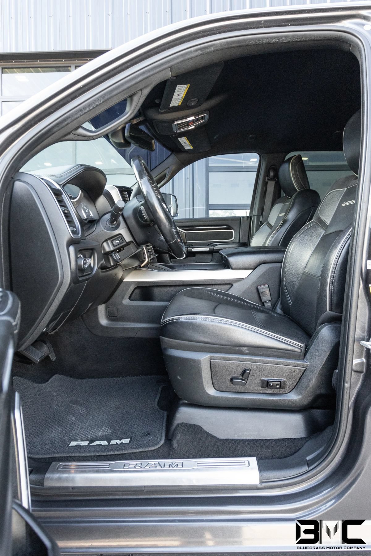 Used 2019 RAM 2500 Laramie AWD/4WD image 16