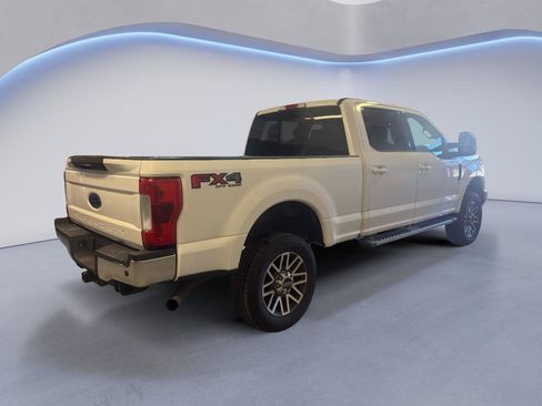 Used 2019 Ford F250 Lariat w/ Lariat Ultimate Package AWD/4WD image 8