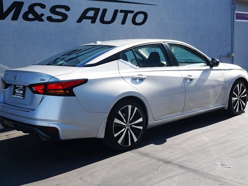 Used 2022 Nissan Altima 2.5 SR image 4