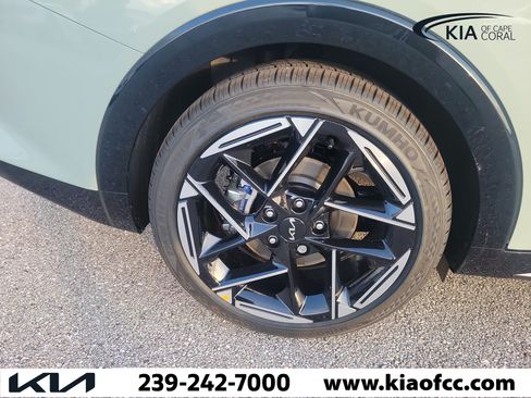 New 2026 Kia K4 EX w/ GT-Line Sunroof Package FWD image 9