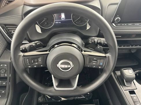 Certified 2023 Nissan Rogue SV AWD/4WD image 23