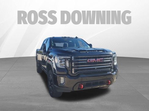 Used 2021 GMC Sierra 2500 AT4 w/ AT4 Premium Plus Package image 4