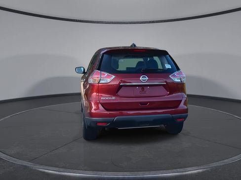 Used 2015 Nissan Rogue S FWD image 7