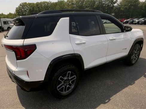 New 2026 GMC Terrain AT4 w/ Convenience Package III image 9