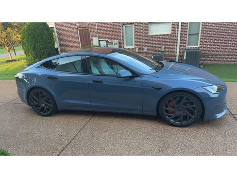 Used 2026 Tesla Model S AWD/4WD image 7