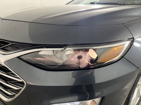 Used 2020 Chevrolet Malibu LT image 25