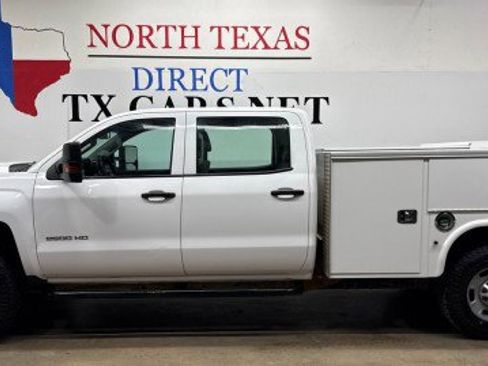 Used 2018 Chevrolet Silverado 2500 W/T w/ WT Fleet Convenience Package AWD/4WD image 12