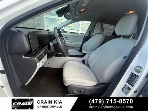 Used 2025 Hyundai Kona SEL FWD image 21