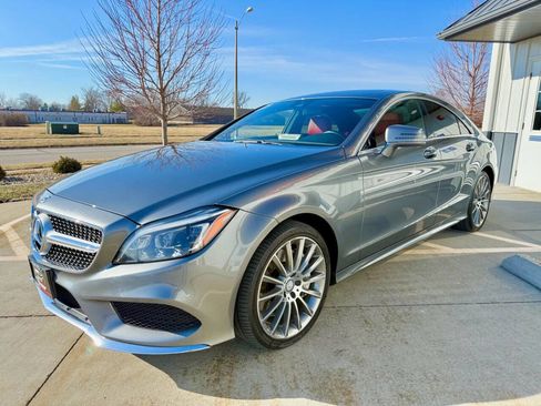 Used 2016 Mercedes-Benz CLS 550 4MATIC image 4