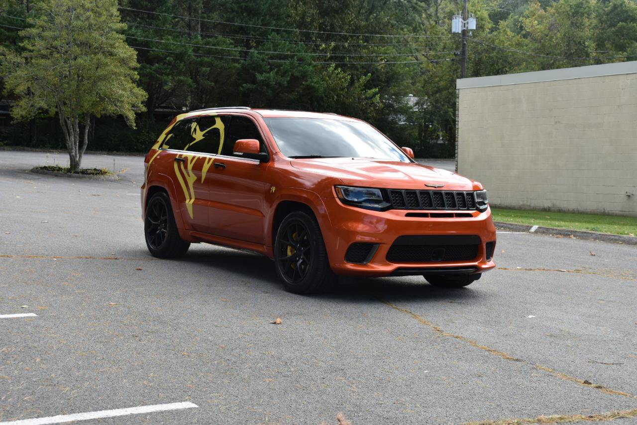 Used 2018 Jeep Grand Cherokee Trackhawk AWD/4WD image 9