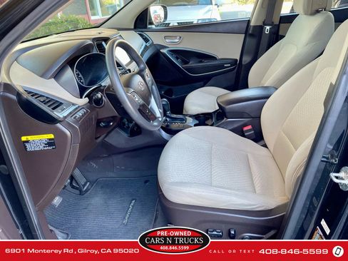 Used 2017 Hyundai Santa Fe Sport image 8