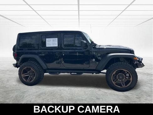 Used 2021 Jeep Wrangler Unlimited Sport AWD/4WD image 4
