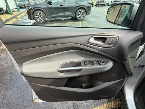 Used 2013 Ford Escape SE image 20