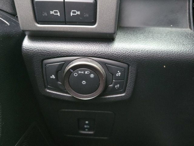 Used 2018 Ford F150 Raptor w/ Equipment Group 802A Luxury AWD/4WD image 14