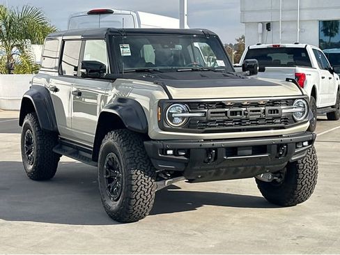 New 2025 Ford Bronco Raptor image 3