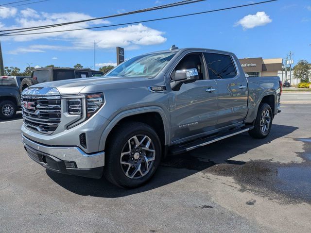 Used 2026 GMC Sierra 1500 SLT w/ SLT Premium Package AWD/4WD image 9