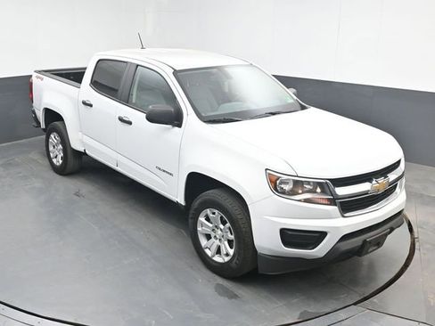 Used 2019 Chevrolet Colorado W/T w/ WT Convenience Package AWD/4WD image 19
